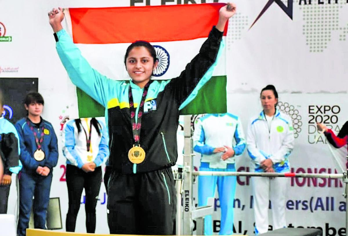 City Girls Win Medals In Commonwealth Bench Press Championship