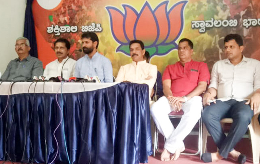 pressmeet_