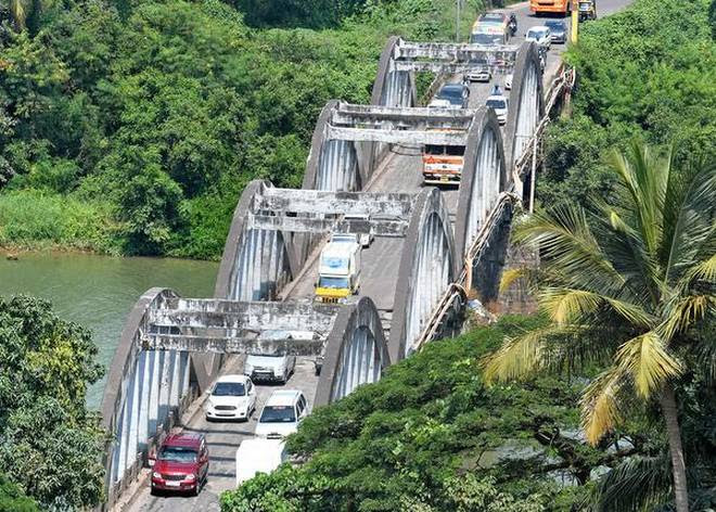 Kulur-bridge