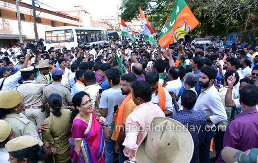 Civic polls counting