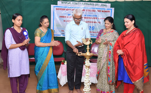 Government First Grade College for Women (GFGWC), Balmatta jointly with St Agnes College (Autonomous) and Inner Wheel Club of Mangalore North organised