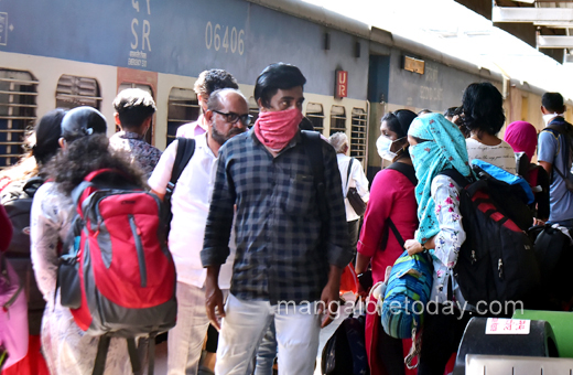 Mangalore railway station corona effect