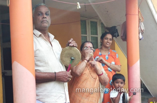 Mangalureans thank coronavirus fighters