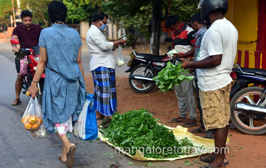 mangalore market rush