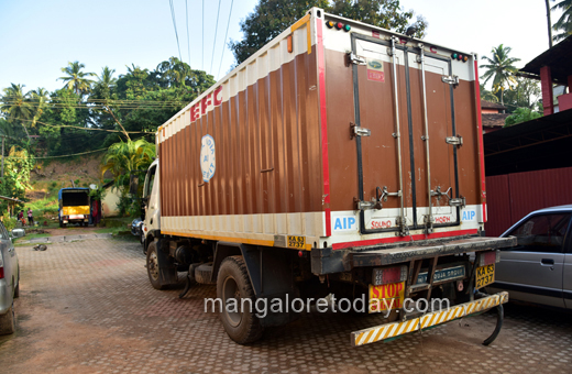 kankanady police seize truck