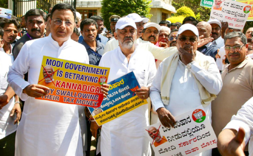 Siddaramaiah leads protest against drought relief