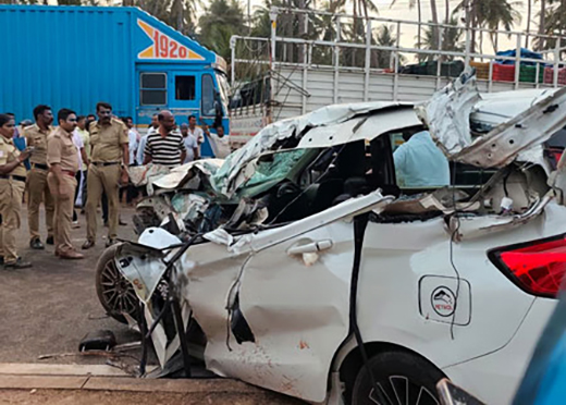 Car–Truck Collision at Byndoor