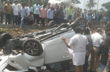 Kundapur: Three seriously injured as car rams into divider; overturns