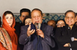 Hung verdict likely in Pak as Nawaz Sharif claims win without majority