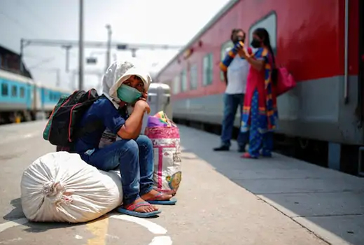91 Passengers  from Mumbai quarantined  after woman dies of Covid-19 at Jaipur railway station