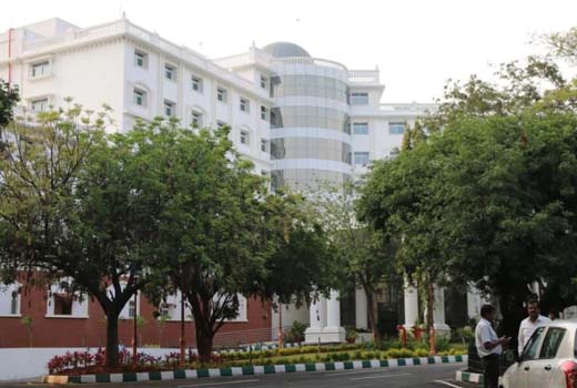 Karnataka govt turns 100 rooms of plush Bengaluru hotel into Covid centre for Ministers, MLAs