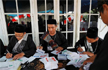 270 die counting votes by hand In Indonesia