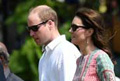 Prince and Kate Middleton plays cricket with Sachin in Mumbai