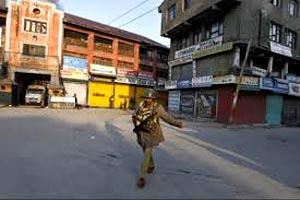 Kashmir curfew-Afzal Hanging