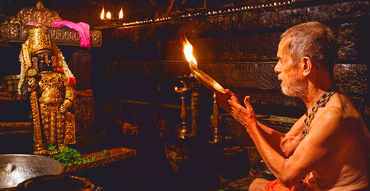 Sri Vishwesha Theertha Swamiji of Pejawar