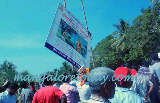 Bajrangdal-Church banner2