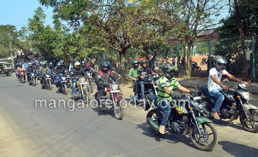 bike rally  6