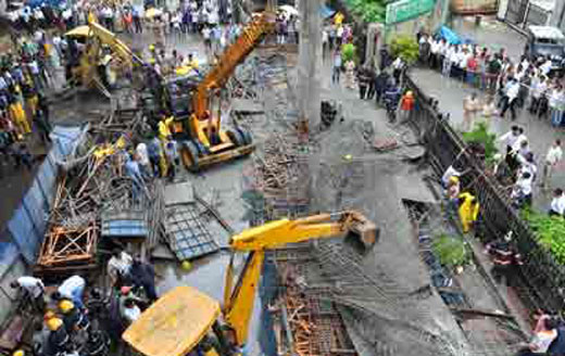 Mumbai bridge colapse-1