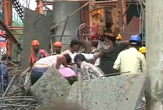 Mumbai bridge colapse-2