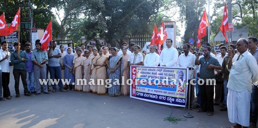 Cpi M Christian Leaders Join Hands To Protest Against Rss Chiefa