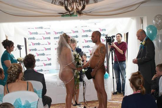 naked-wedding