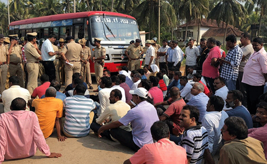 Mangalore Today Latest Main News Of Mangalore Udupi Page Samithi Protests Against Toll