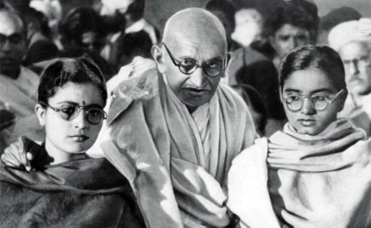 gandhi-2