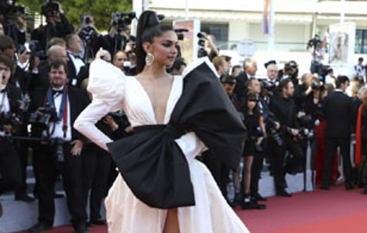 deepika-cannes...