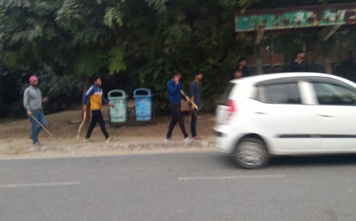 jnu-mob-attack...