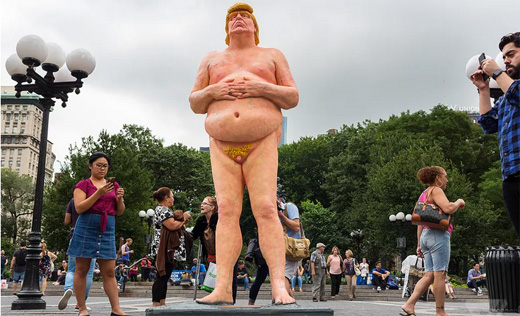 Trump-statue-n...