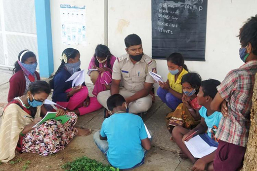 Karnataka-cop