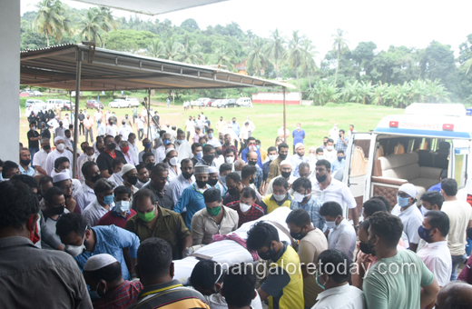 BA Mohiudeen funeral