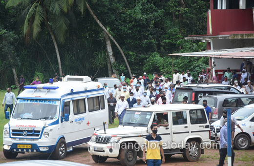 BA Mohiudeen funeral