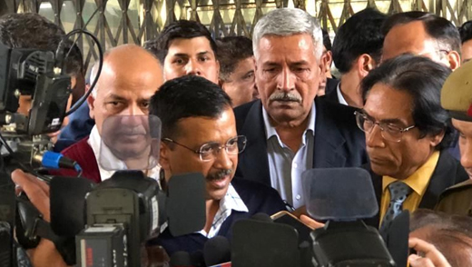 Delhi-tense-ke...