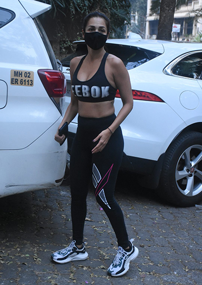 Malaika Arora's gym look in sports bra and printed tights serves