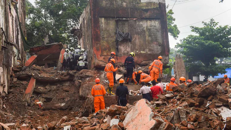 Mumbai building collapse