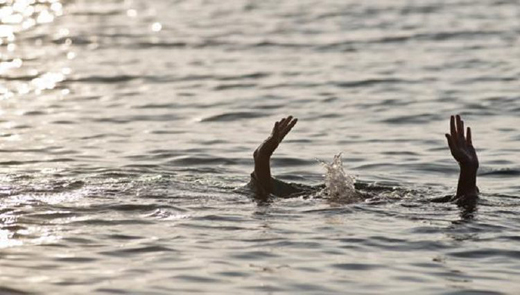 Kasargod teenagers drown in lake