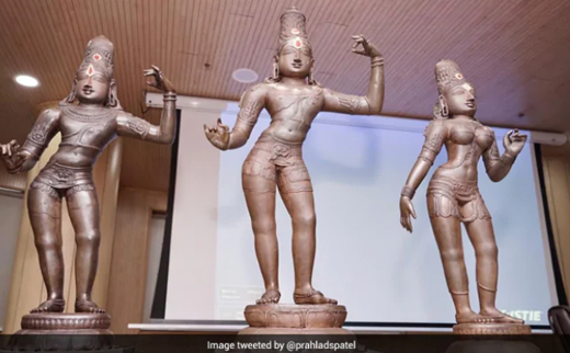 Rajagopalaswamy temple idols