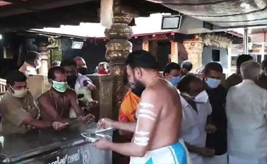 Sabarimala02