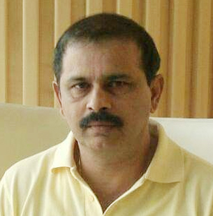 Mohan Amin commits suicide