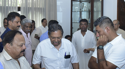 floral tribute to Vinaya Hegde