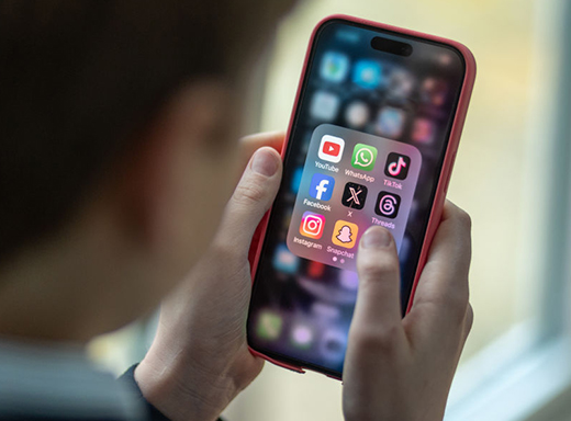 Banning Mobiles for children