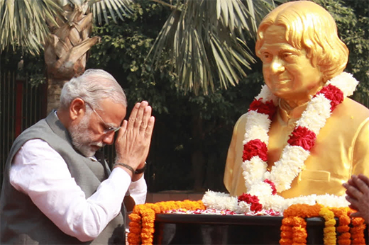 PM Modi Pays Tribute to Abdul Kalam