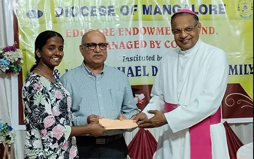 Educare Scholarship