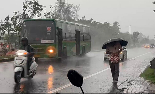 Heavy Rains Lash Mangaluru