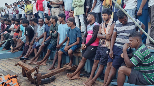 Fishermen rescue