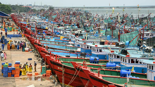 Fishing resumes in Karnataka coast