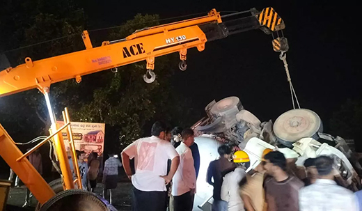 LPG Tanker Overturns on NH Near Thumbe