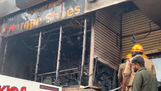 Major fire guts shoe shop in Hampankatta