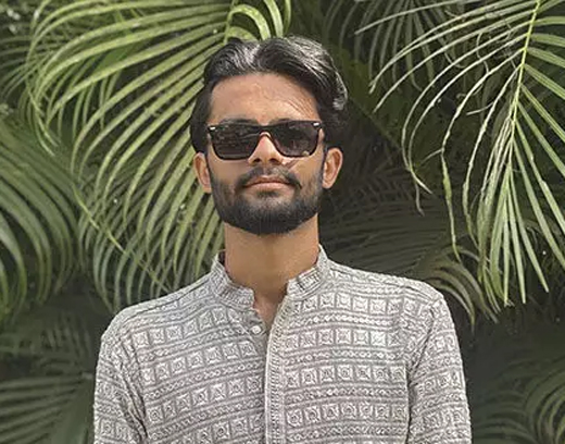 Engineering student drowns in River